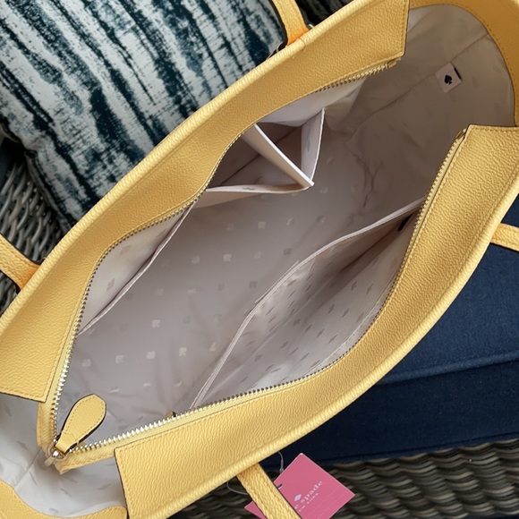 Kate Spade Lori Tote - Picture 5 of 16